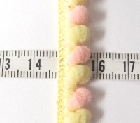 Geel/ lichtroze Pompom koord 10mm (per 50cm)