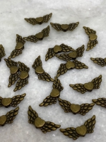 Bronzen hartjes vleugel kraal 22x9mm (43 stuks)