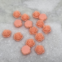 Peach kunststof roos kraal 15mm (26 stuks)