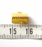 Gouden geribbelde koordklem 10x7mm (500 stuks)